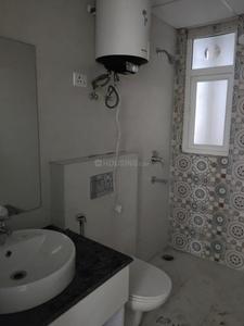 Bathroom Image of 1650 Sq.ft 3 BHK Apartment / Flat for rent in LA Parisian, Sector 66 Mohali for Rs. 43000