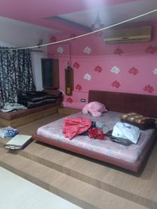 Bedroom Image of 900 Sq.ft 3 BHK Apartment / Flat for rent in Paldi Ahmedabad for Rs. 36000
