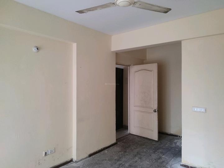 Paras Seasons Main Image 1