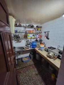 Kitchen Image of 900 Sq.ft 12 BHK Independent House for sale in Laxmi Nagar New Delhi for Rs. 28000000