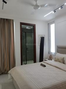 Bedroom Image of 1500 Sq.ft 3 BHK Builder Floor for sale in BPTP Green Oaks Boulevard, Sector 70A Gurgaon for Rs. 25500000