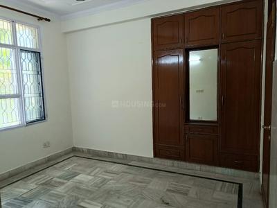 Bedroom Image of 1600 Sq.ft 3 BHK Apartment / Flat for rent in Air India Apartment, Sector 3 Dwarka New Delhi for Rs. 45000