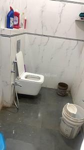 Image of 1350 Sq.ft 2 BHK Builder Floor for rent in B N Reddy Nagar, Hyderabad for Rs. 14000