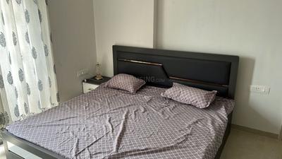 Bedroom Image of 2916 Sq.ft 3 BHK Apartment / Flat for rent in Altezza, Sargasan Gandhinagar for Rs. 47000