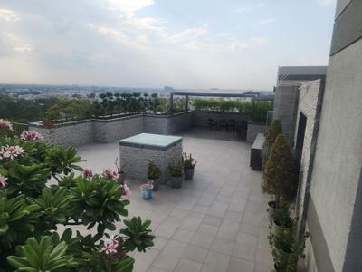 Terrace Image of 2000 Sq.ft 3 BHK Apartment / Flat for rent in Jhaveri Silver Lake Vista, New Rani Bagh Indore for Rs. 40000