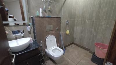 Image of 1600 Sq.ft 3 BHK Builder Floor for sale in Moti Nagar, New Delhi for Rs. 22500000