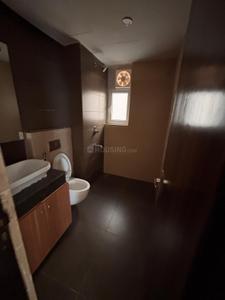 Bathroom Image of 2150 Sq.ft 3 BHK Apartment / Flat for sale in Paras Irene, Sector 70A Gurgaon for Rs. 27000000