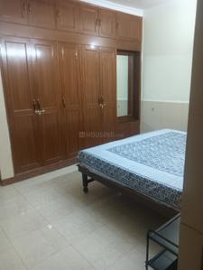 Bedroom Image of 1200 Sq.ft 2 BHK Builder Floor for rent in Sector 27 Noida for Rs. 36000