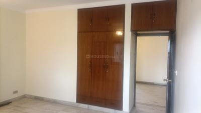 Bedroom Image of 1900 Sq.ft 3 BHK Apartment / Flat for sale in The Mall Avenue Lucknow for Rs. 23000000