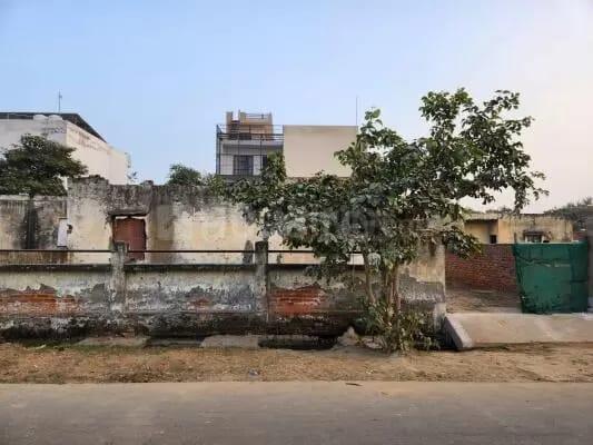 Block E Main Image 1