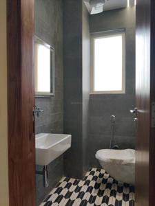 Common Bathroom Image of 1850 Sq.ft 4 BHK Builder Floor for sale in Indirapuram Ghaziabad for Rs. 24051000