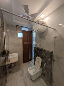Bathroom Image of 3264 Sq.ft 4 BHK Builder Floor for rent in Palam Vihar Gurgaon for Rs. 72000