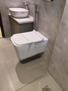 Common Bathroom Image of 2250 Sq.ft 4 BHK Builder Floor for sale in DLF City Floor Phase 2, DLF Phase 2 Gurgaon for Rs. 45000000