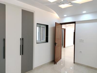 Bedroom Image of 1700 Sq.ft 3 BHK Apartment / Flat for sale in Shivalik Apartment, Sector 6 Dwarka New Delhi for Rs. 28000000