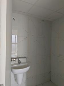Common Bathroom Image of 568 Sq.ft 1 BHK Apartment / Flat for sale in Runwal Gardens, Dombivli East Thane for Rs. 4200000