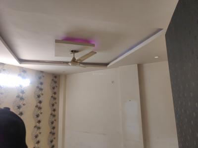 Bedroom Image of 1100 Sq.ft 3 BHK Builder Floor for rent in Dwarka Mor New Delhi for Rs. 15000