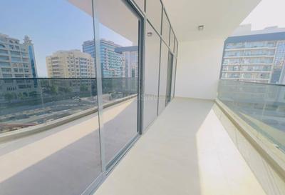 Balcony Image of 891 Sq.ft 1 BHK Apartment / Flat for rent in Dubai Silicon Oasis Dubai for Rs. 178750