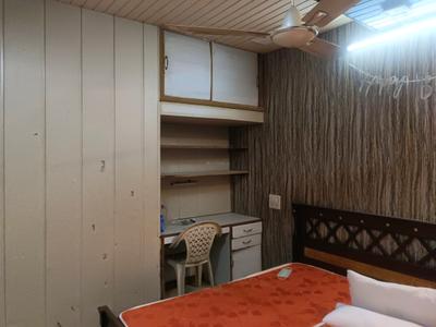Bedroom Image of 1000 Sq.ft 3 BHK Apartment / Flat for rent in Pitampura New Delhi for Rs. 32000