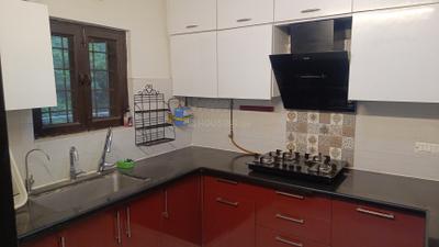 Kitchen Image of 1650 Sq.ft 3 BHK Apartment / Flat for rent in Metroview Apartment, Sector 13 Dwarka New Delhi for Rs. 55000