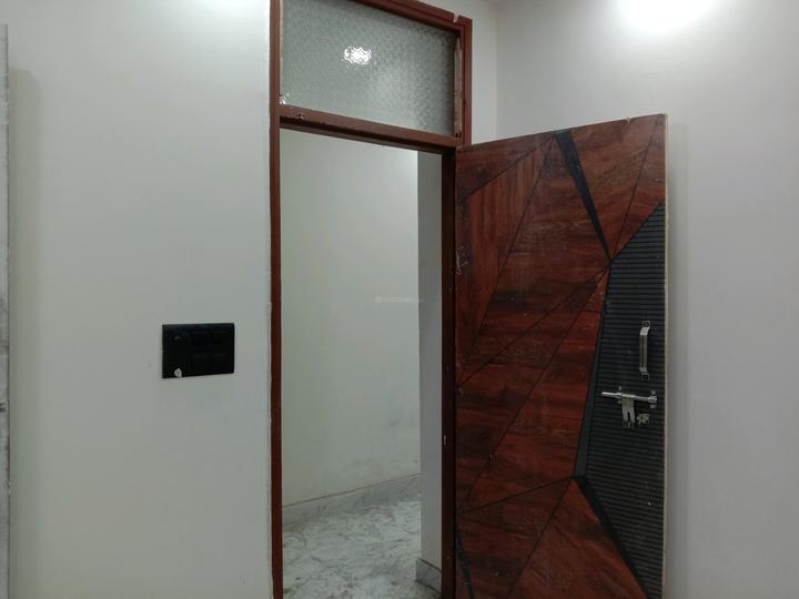 Govindpuri Main Image 1