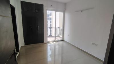 Bedroom Image of 1030 Sq.ft 2 BHK Apartment / Flat for rent in Sikka Karnam Greens, Sector 143B Noida for Rs. 27500
