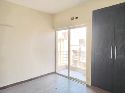 Bedroom Image of 1350 Sq.ft 3 BHK Apartment / Flat for sale in Paras Tierea, Sector 137 Noida for Rs. 14500000