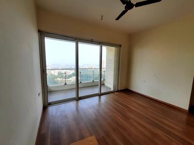 Bedroom Image of 800 Sq.ft 2 BHK Apartment / Flat for sale in L&amp;T Crescent Bay Tower T2, Parel Mumbai for Rs. 52000000