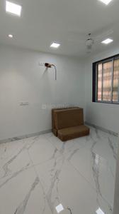 Bedroom Image of 800 Sq.ft 2 BHK Apartment / Flat for rent in Vile Parle East Mumbai for Rs. 90000