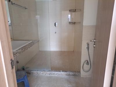 Image of 1700 Sq.ft 3 BHK Apartment / Flat for rent in DLF Express Greens, Manesar, Gurgaon for Rs. 27000