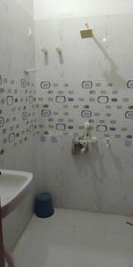 Bathroom Image of 500 Sq.ft 1.5 BHK Independent House for rent in Hans Khera Lucknow for Rs. 5000