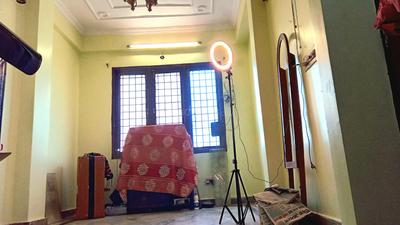 Hall Image of 826 Sq.ft 2 BHK Apartment / Flat for sale in Rajajipuram Lucknow for Rs. 3450000