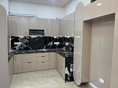 Kitchen Image of 1000 Sq.ft 3 BHK Builder Floor for sale in Hari Nagar New Delhi for Rs. 12100000