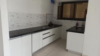 Kitchen Image of 910 Sq.ft 2 BHK Apartment / Flat for sale in Amanora Gold Towers 44 45 And 46, Hadapsar Pune for Rs. 11000000