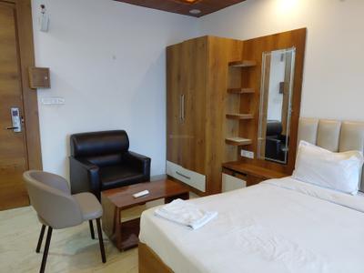 Bedroom Image of 300 Sq.ft 1 RK Apartment / Flat for rent in Arjunganj Lucknow for Rs. 14500
