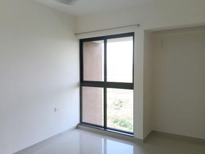 Bedroom Image of 900 Sq.ft 2 BHK Apartment / Flat for rent in Lodha Splendora Riverview, Kasarvadavali Thane for Rs. 27000