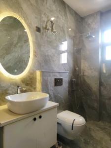 Common Bathroom Two Image of 2250 Sq.ft 4 BHK Builder Floor for sale in Uppal Southend, Sector 49 Gurgaon for Rs. 38500000