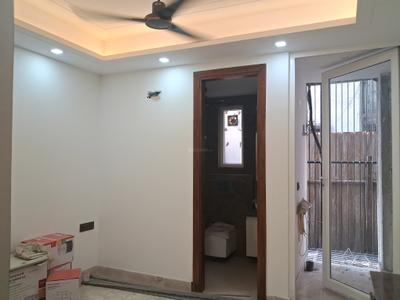 Bedroom Image of 1200 Sq.ft 3 BHK Builder Floor for rent in Paschim Vihar New Delhi for Rs. 55000