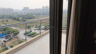 Bedroom Image of 1500 Sq.ft 2.5 BHK Apartment / Flat for sale in Godrej Oasis, Sector 88A Gurgaon for Rs. 18600000