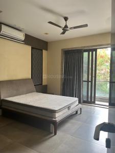 Bedroom Image of 2500 Sq.ft 3 BHK Apartment / Flat for rent in Anna Nagar Chennai for Rs. 150000