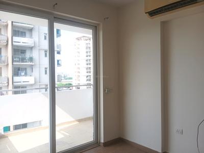 Bedroom Image of 2000 Sq.ft 3 BHK Apartment / Flat for sale in Emaar Imperial Gardens, Sector 102 Gurgaon for Rs. 24500000