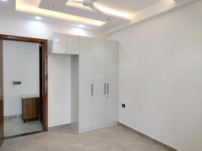 Bedroom Image of 1300 Sq.ft 4 BHK Builder Floor for sale in Deenpur New Delhi for Rs. 13000000