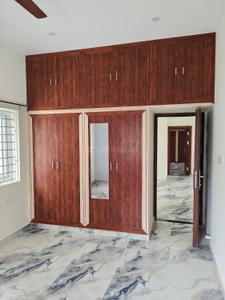 Bedroom Image of 1300 Sq.ft 2 BHK Independent House for rent in Maduravoyal Chennai for Rs. 34000
