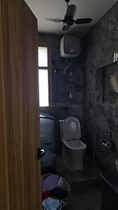 Bathroom Image of 1750 Sq.ft 3 BHK Apartment / Flat for sale in Purvanchal Bhagirathi Apartments, Sector 62 Noida for Rs. 21200000