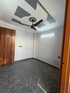 Bedroom Image of 600 Sq.ft 2 BHK Builder Floor for rent in Uttam Nagar New Delhi for Rs. 12000