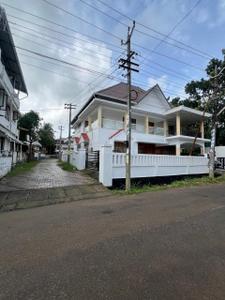 Image of 3600 Sq.ft 5 BHK Independent House for sale in Thiroor, Thrissur for Rs. 18500000