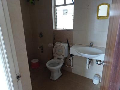 Bathroom Image of 600 Sq.ft 1 BHK Apartment / Flat for rent in Kumar Sparklet Smart Homes, Hinjawadi Phase 3 Pune for Rs. 21000