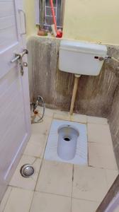 Bathroom Image of 1100 Sq.ft 2 BHK Apartment / Flat for sale in DDA Flats Munirka, Munirka New Delhi for Rs. 28500000