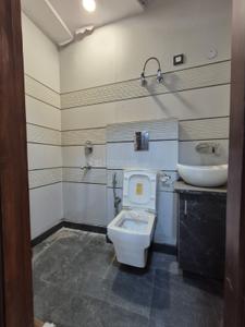 Image of 1000 Sq.ft 2 BHK Builder Floor for sale in Ramesh Nagar, New Delhi for Rs. 17000000