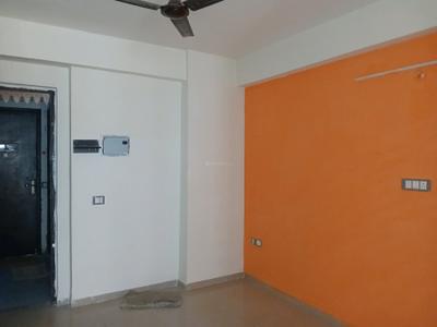 Living Room Image of 750 Sq.ft 3 BHK Apartment / Flat for sale in ROF Aalayas Phase 2, Sector 102 Gurgaon for Rs. 8000000