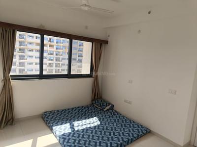 Bedroom Image of 1010 Sq.ft 2 BHK Apartment / Flat for sale in Amanora Gold Towers 44 45 And 46, Hadapsar Pune for Rs. 11555555